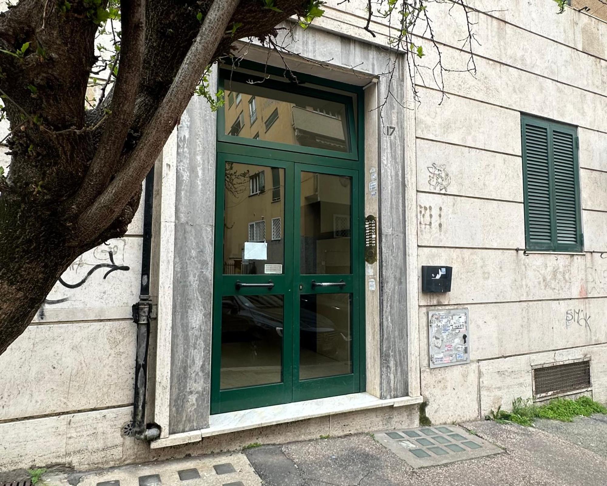 Apartment 3 Minuti A Piedi Metro B Per Centro E Fl1 Fiumicino - La Casa Di Bubi Rom