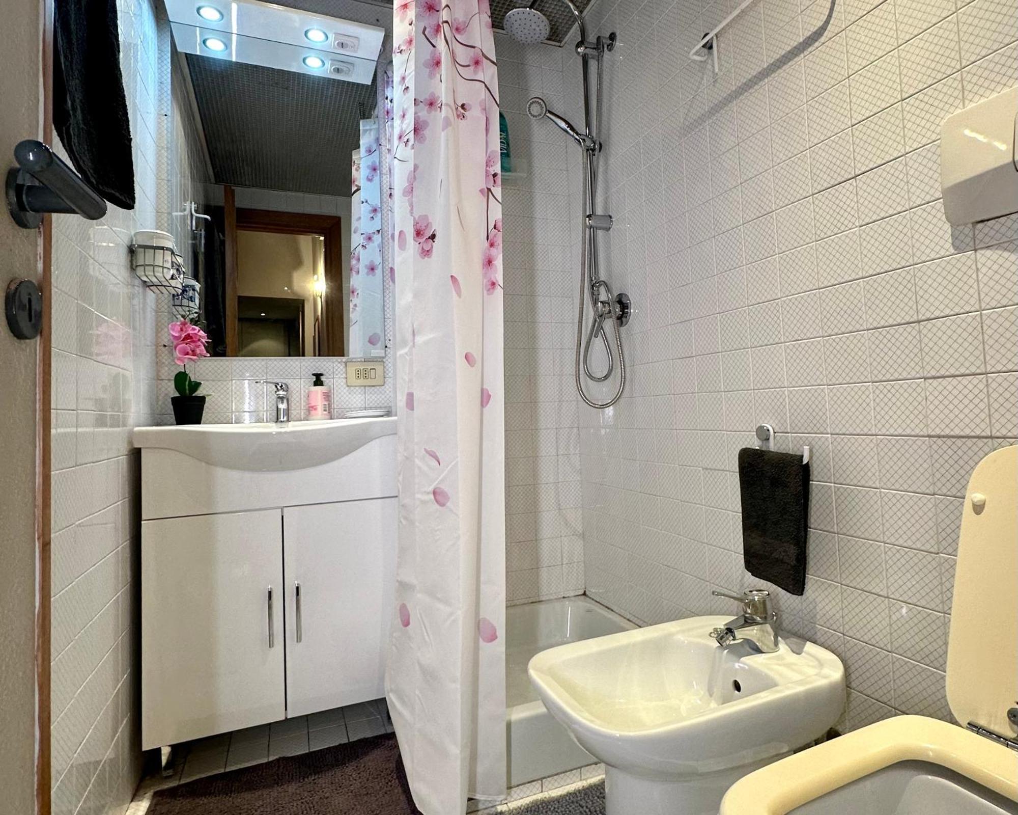 Apartment 3 Minuti A Piedi Metro B Per Centro E Fl1 Fiumicino - La Casa Di Bubi Rom
